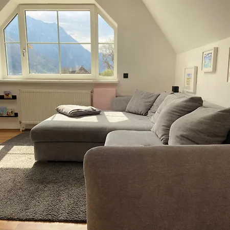 Kuferzeile Mit Seeblick Balkon *